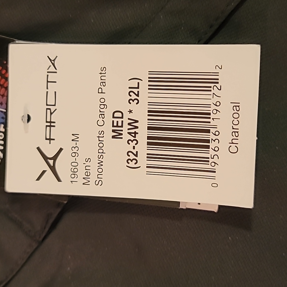 Women's Insulated Snow Pants - Picture 8 of 9